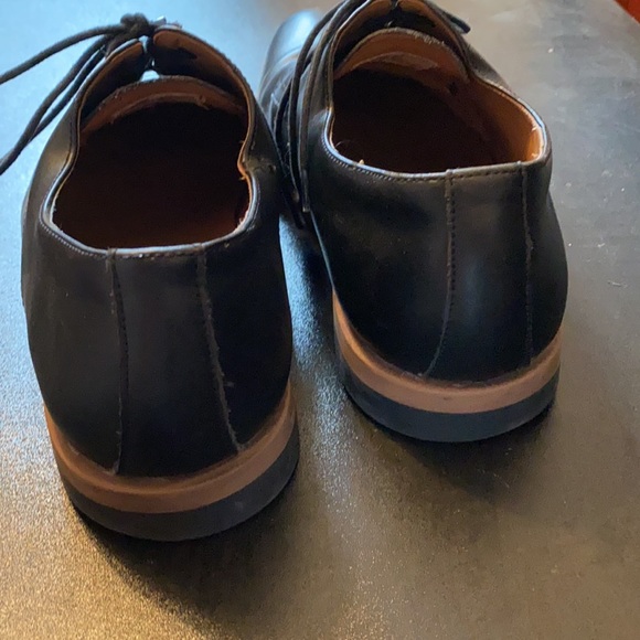 HUSH puppies Black leather dress shoes - Picture 3 of 4